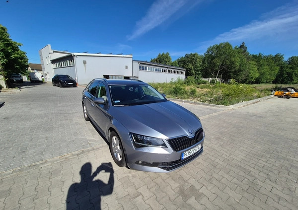 Skoda Superb cena 65000 przebieg: 145000, rok produkcji 2015 z Przysucha małe 154